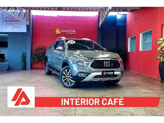 FIAT TORO 2.0 16V TURBO DIESEL RANCH 4WD AT9 FIAT TORO 2.0 16V TURBO DIESEL RANCH 4WD AT9